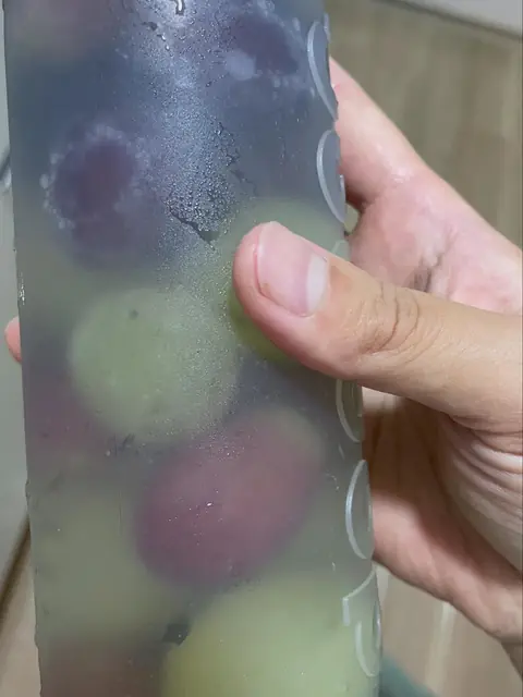 氣泡水＋葡萄